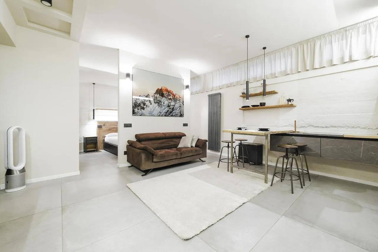 Bullona Design Flat - M5 Gerusalemme&Domodossola Milano